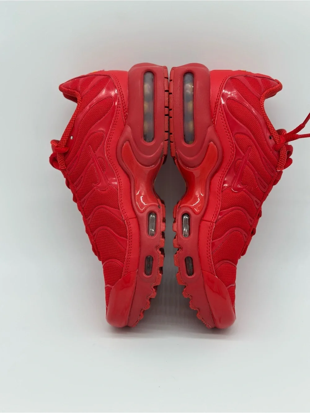 Nike Kids Red Low-Top Sneakers